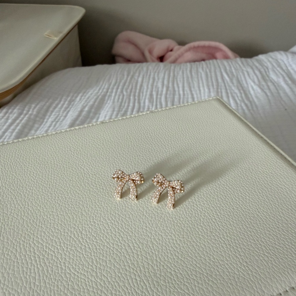 Sparkling Rhinestone Bow Earrings